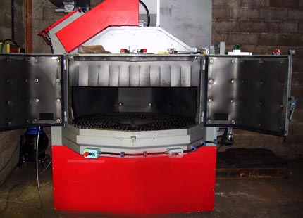 Image grenailleuse automatique sur table rotative